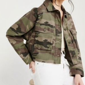 Abercrombie Cropped Camo Jacket | Size S